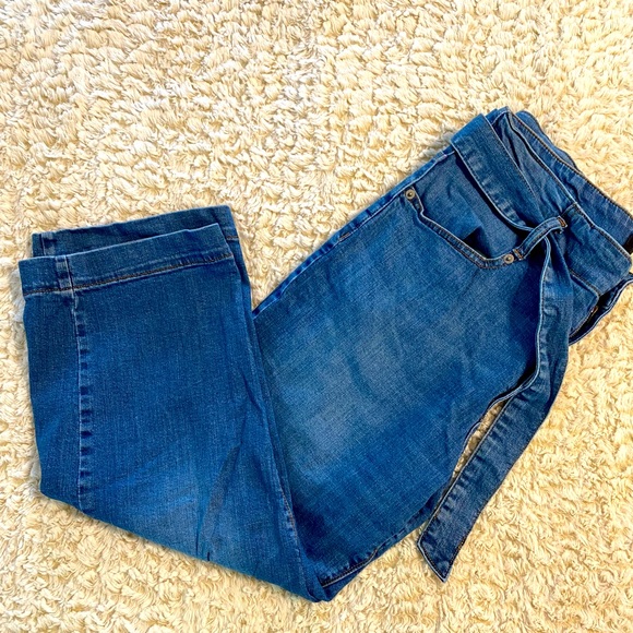 Banana Republic Women’s Size 12 High Rise Straight Ankle Jeans with Denim Belt - Picture 3 of 5